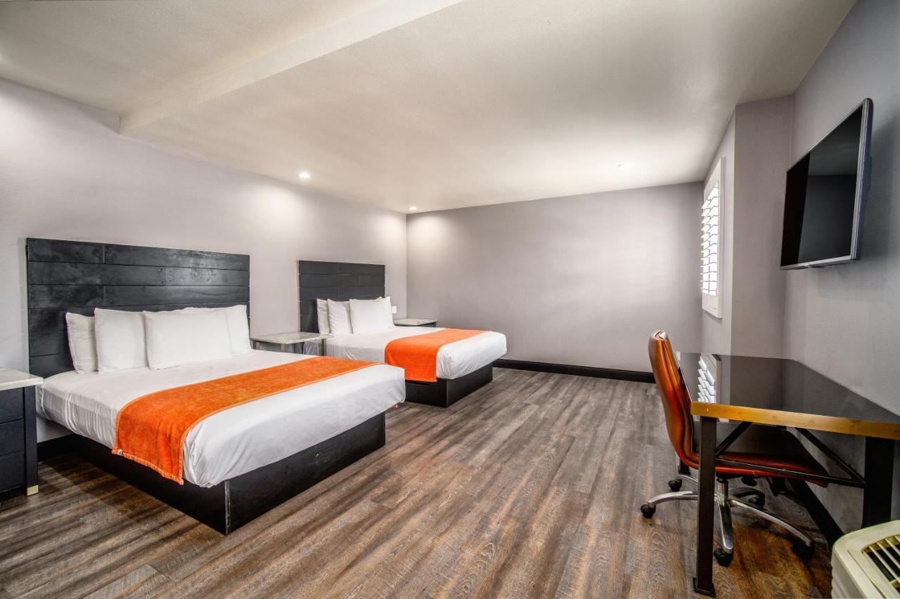 Hotel Lyfe & By Aga - Lax Airport Inglewood