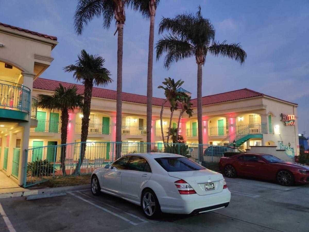 Hotel Lyfe & By Aga - Lax Airport